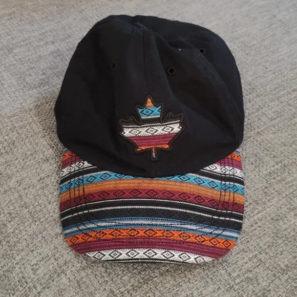 Roots Cap - Picture 1 of 4